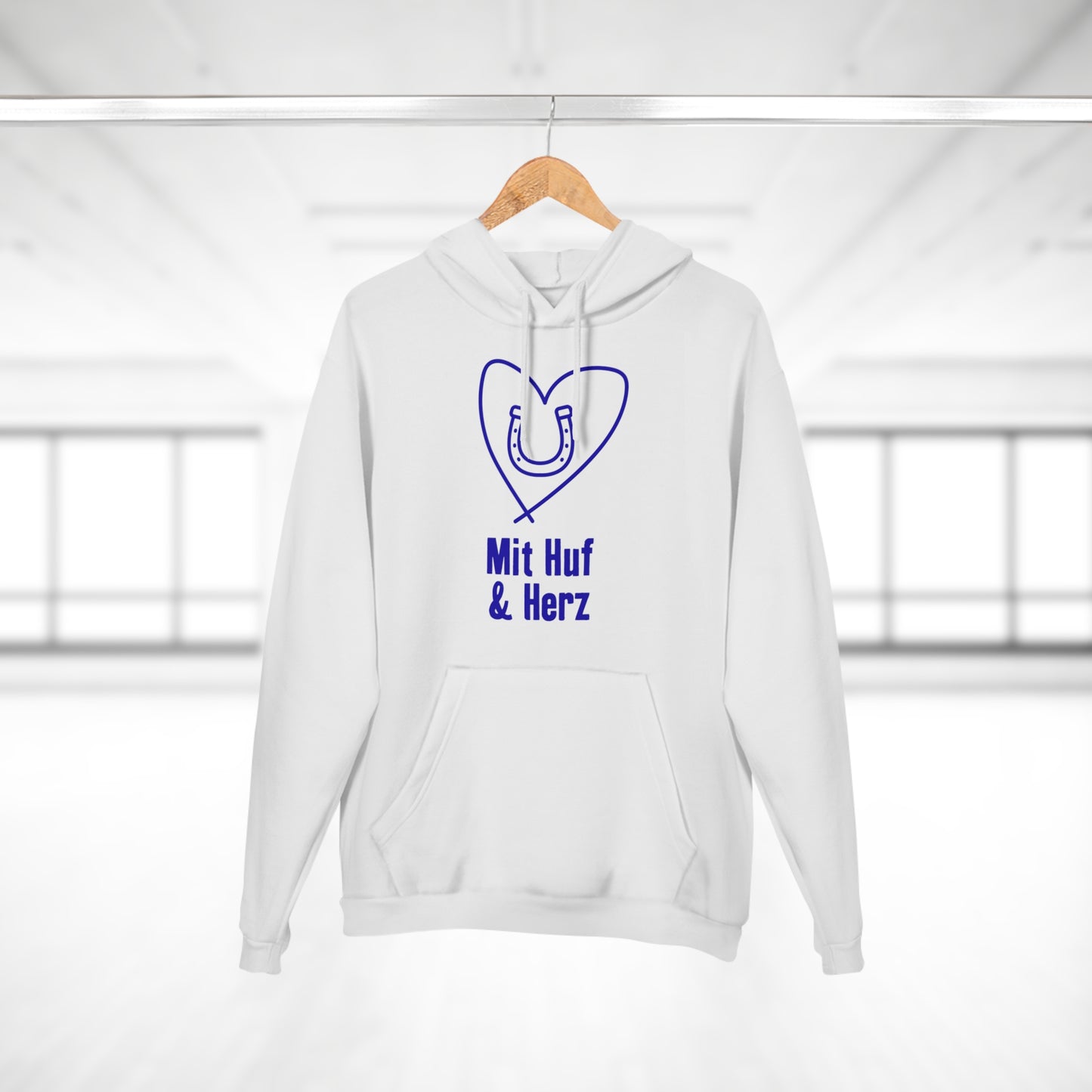 Mit Huf & Herz – Reinweiss – Unisex Hoodie